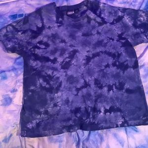 Brand}B.U.M    Size}s/m.     Color}Blue(tie-dye)     Condition}good